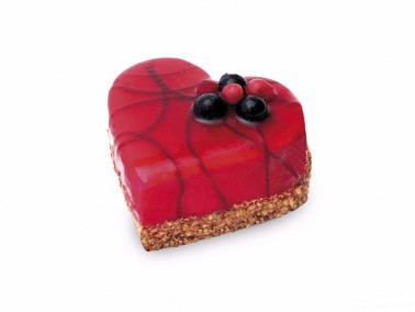 STRAWBERRY Heart Individual Cake