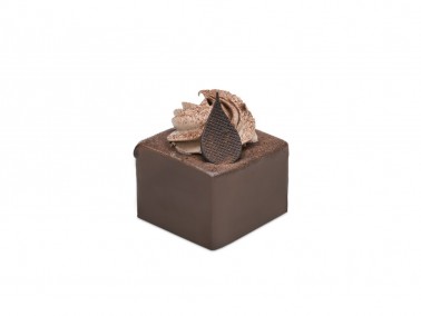 MOUSSE CHOCOLATE CUBE Individual Cake